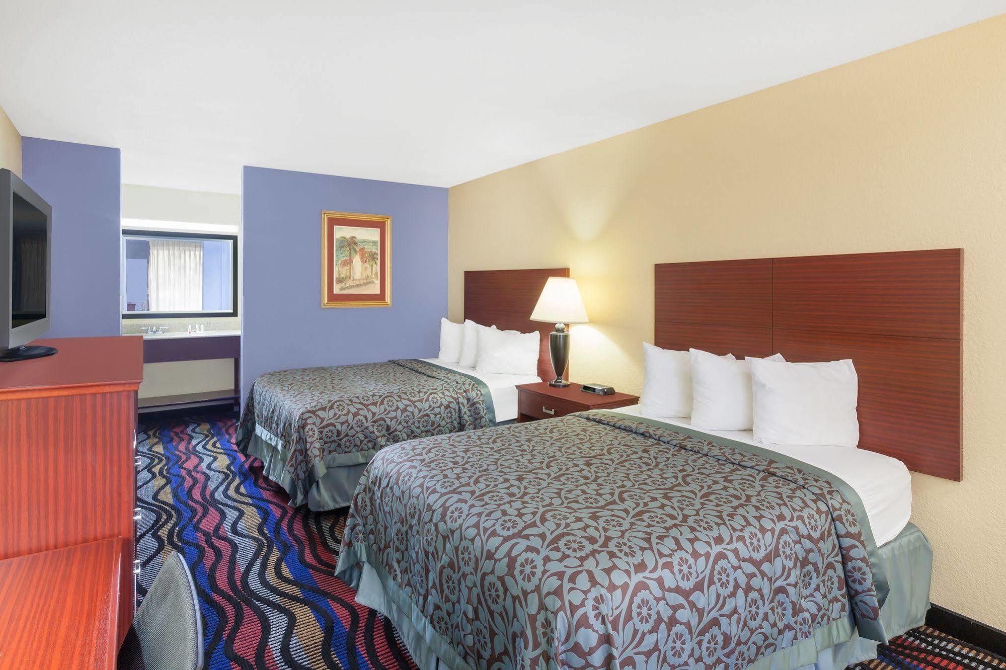 Days Inn By Wyndham Uvalde Luaran gambar
